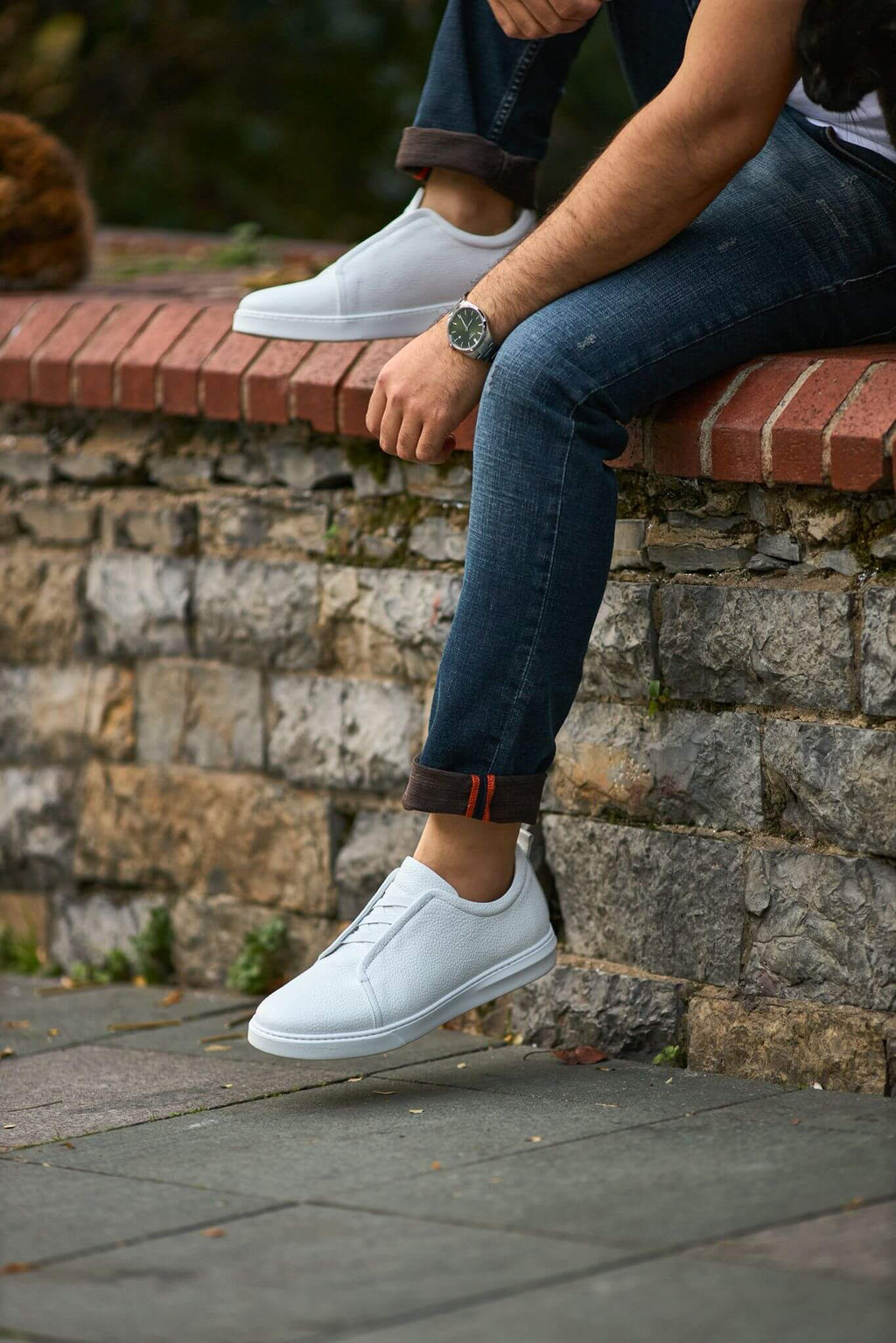 Monvero Men’s White Premium Leather Court Sneaker.